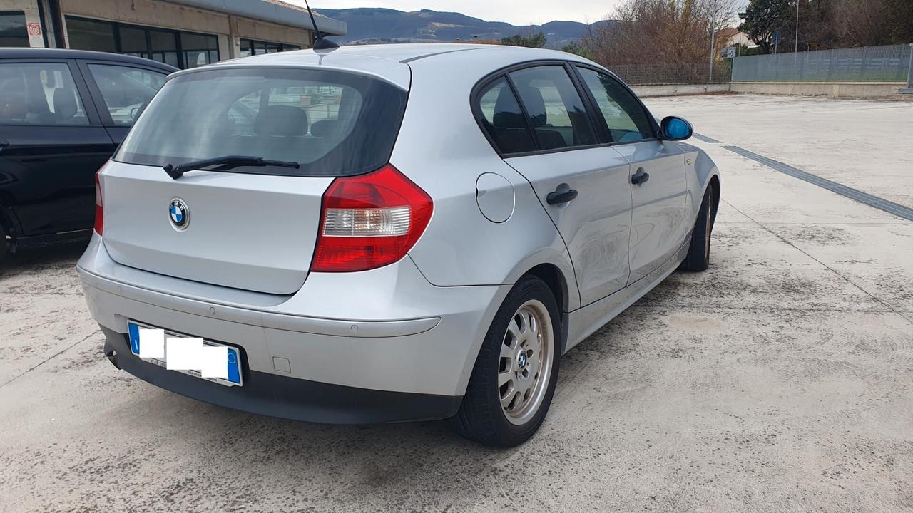 Bmw 116i cat 5 porte Eletta metano