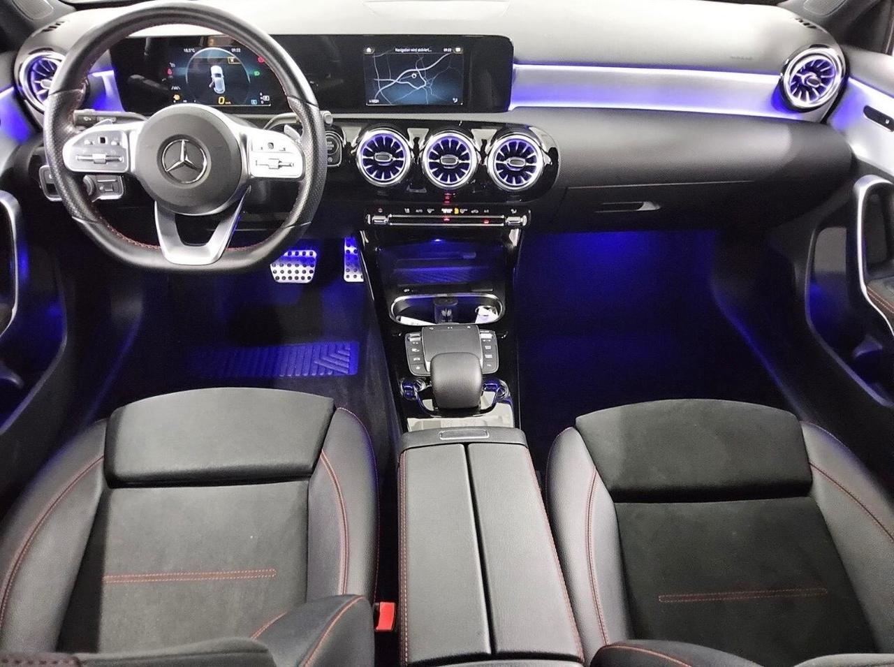 Mercedes-benz A 200 Benzina Automatic AMG Line