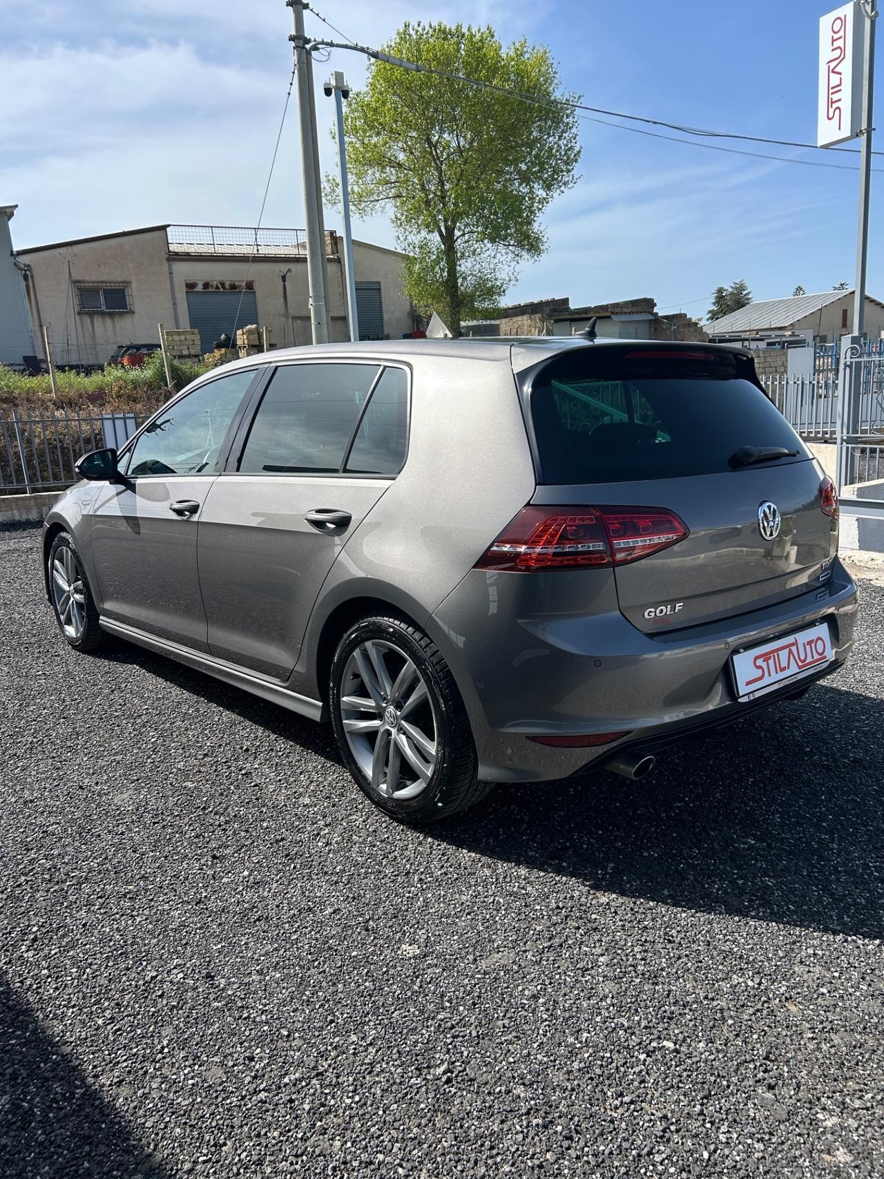 Volkswagen Golf 1.6 TDI 110 CV 5p. R-Line