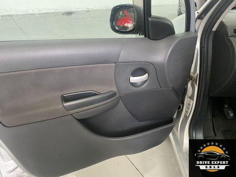 Citroën C3 C3 1.4 Perfect ( METANO)