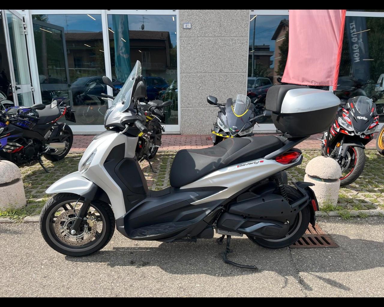 PIAGGIO Beverly - Beverly 300 ie S Abs-asr my21