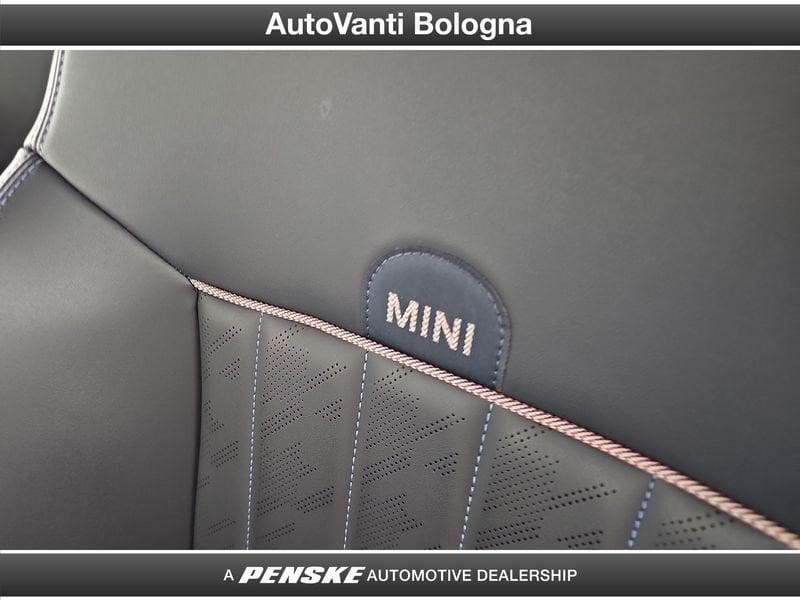 MINI Cooper Mini Cooper 3p 1.5 C Favoured auto