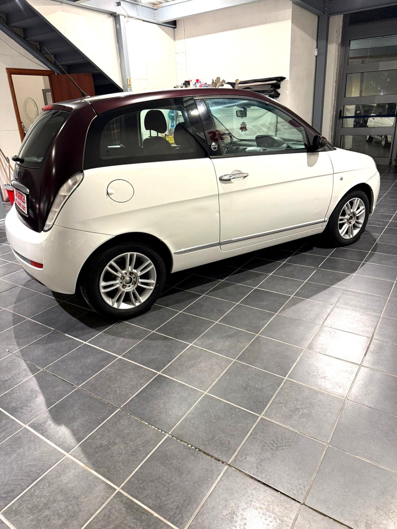 Lancia Ypsilon GPL - NEOPATENTATI