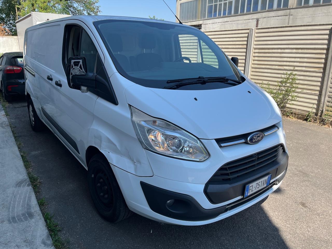 Ford Tourneo Custom Tourneo Custom 320 2.0 TDCi 130CV PC Trend