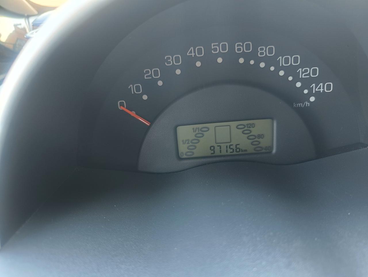 Smart ForTwo 700 coupé pure (37 kW)