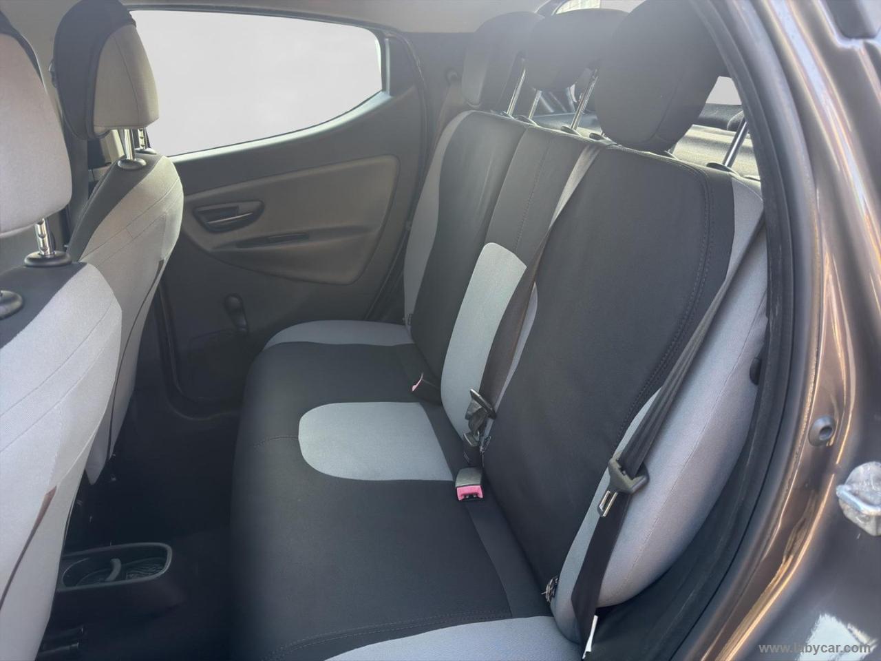 LANCIA Ypsilon 1.2 69 CV 5p. GPL Ecochic Gold