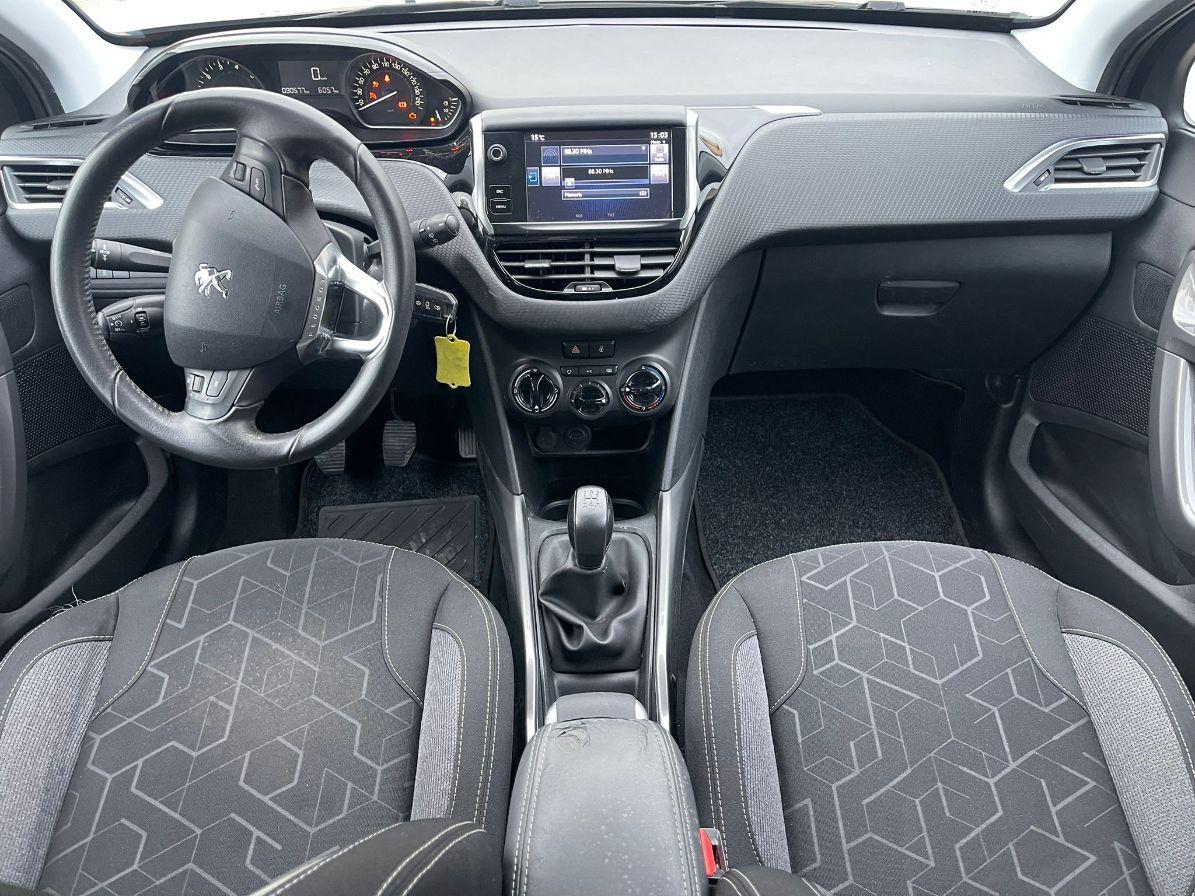 Peugeot 2008 2008 1.2 puretech Active 82cv my16 LEGGI