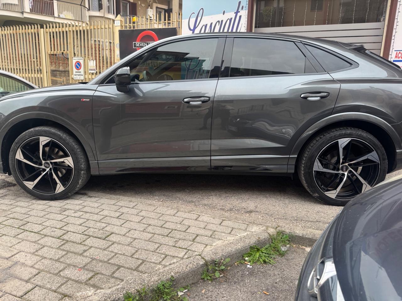 Audi Q3 35 TFSI S line edition