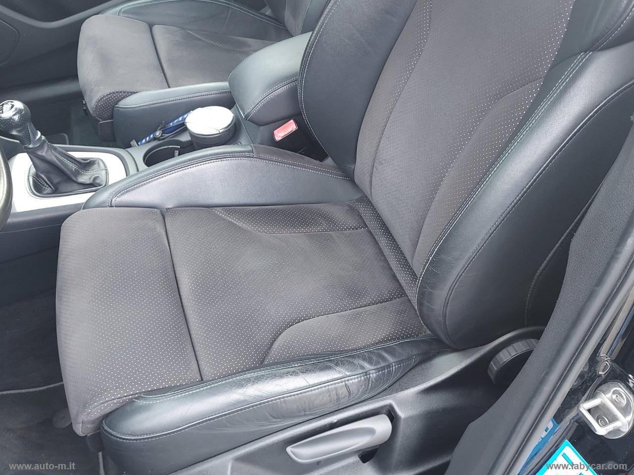 AUDI Q3 2.0 TDI S Line Edition