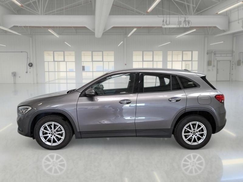 MERCEDES-BENZ GLA 200 D AUTOMATIC BUSINESS EXTRA CROSSOVER