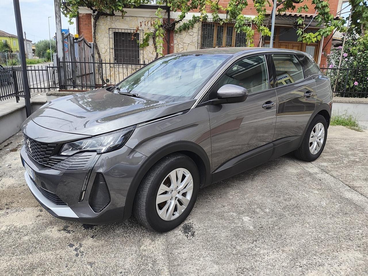 PEUGEOT NEW 3008 - HDI navi led clima