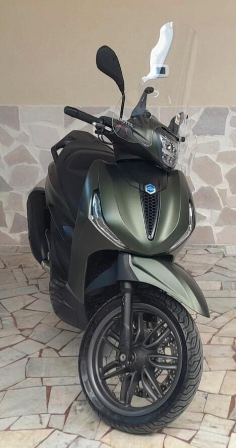 PIAGGIO BEVERLY 300 IE S IN PRONTA CONSEGNA
