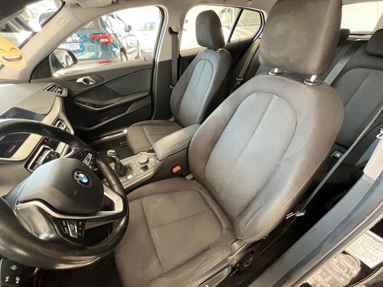 Bmw 116 116d 5p. Business Advantage