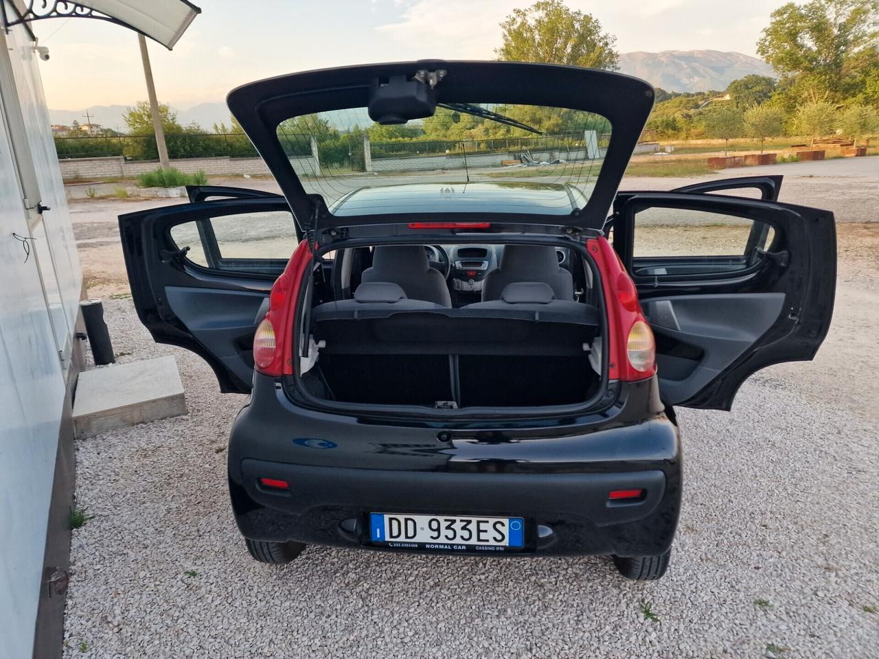 Peugeot 107 1.0 68CV 5p. Sweet Years "ok neopatentati"