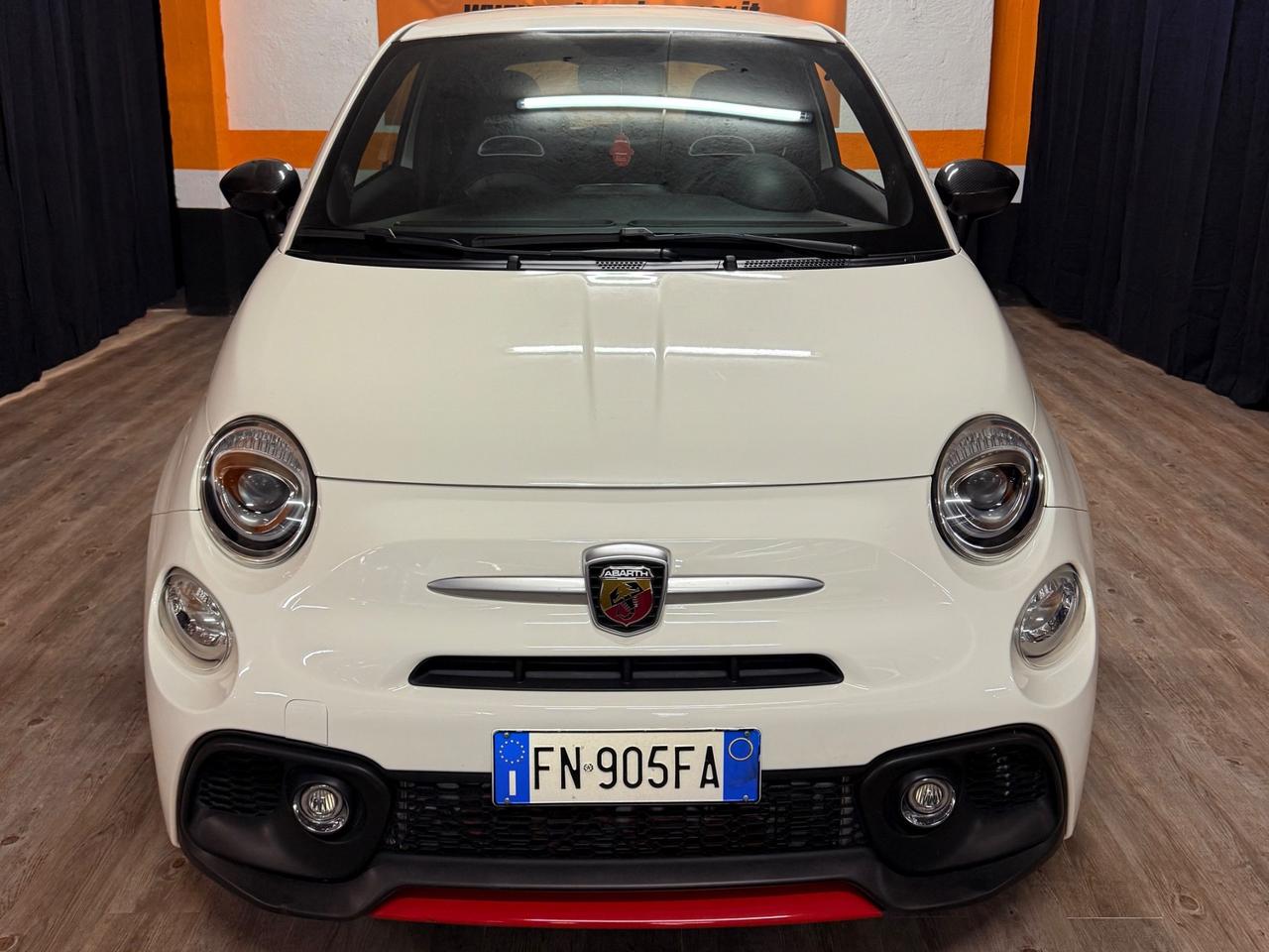 Abarth 595 con 165 CV Turismo 45.000 km