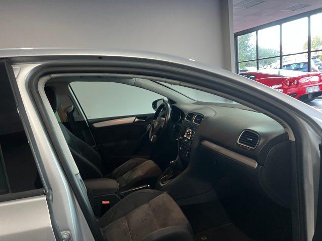 VOLKSWAGEN Golf 1.6 TDI DSG Highline