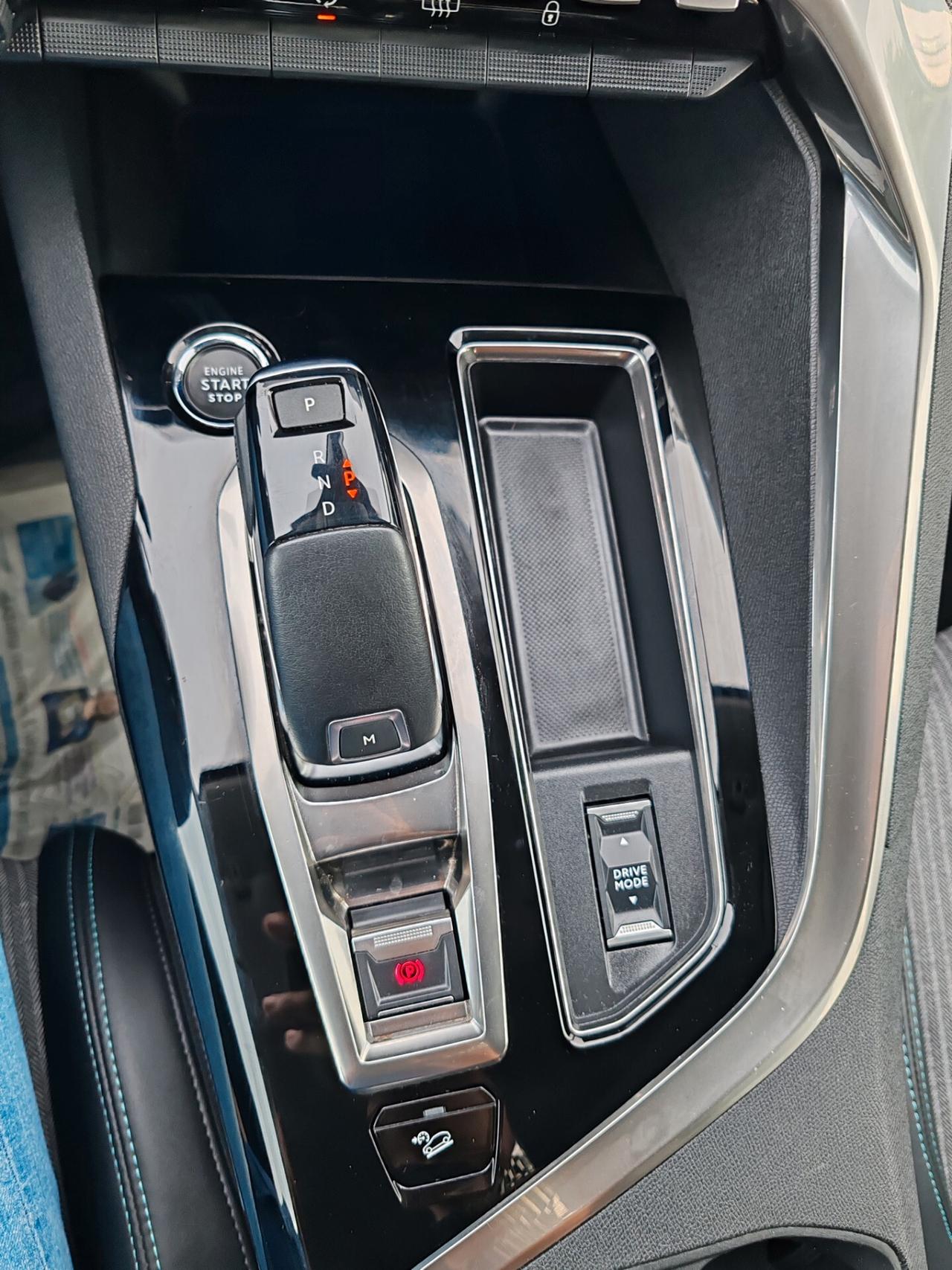 Peugeot 3008 BlueHDi 130 S&S Allure Pack