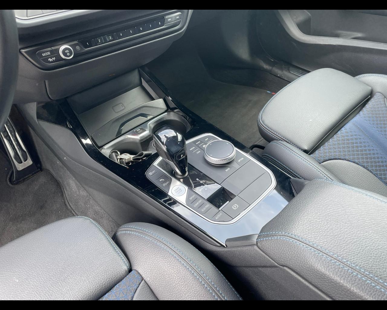 BMW Serie 2 G.C. (F44) - 220d Gran Coupé Msport aut.