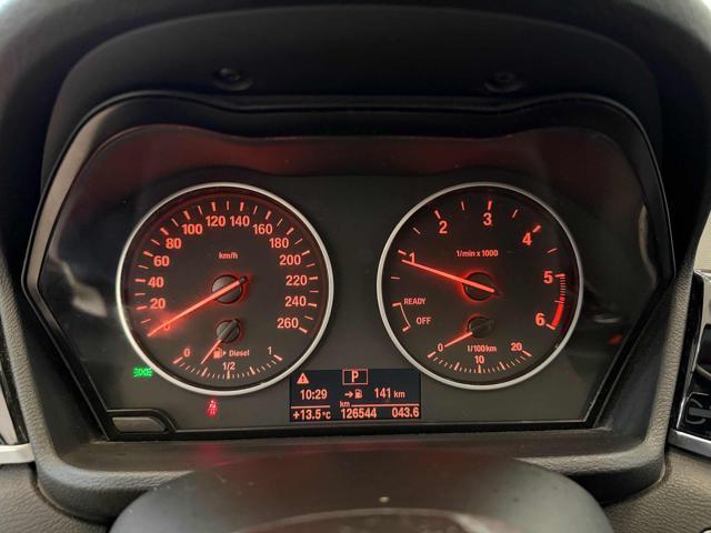 BMW X1 sDrive18d X line //LED//18//NAVI//