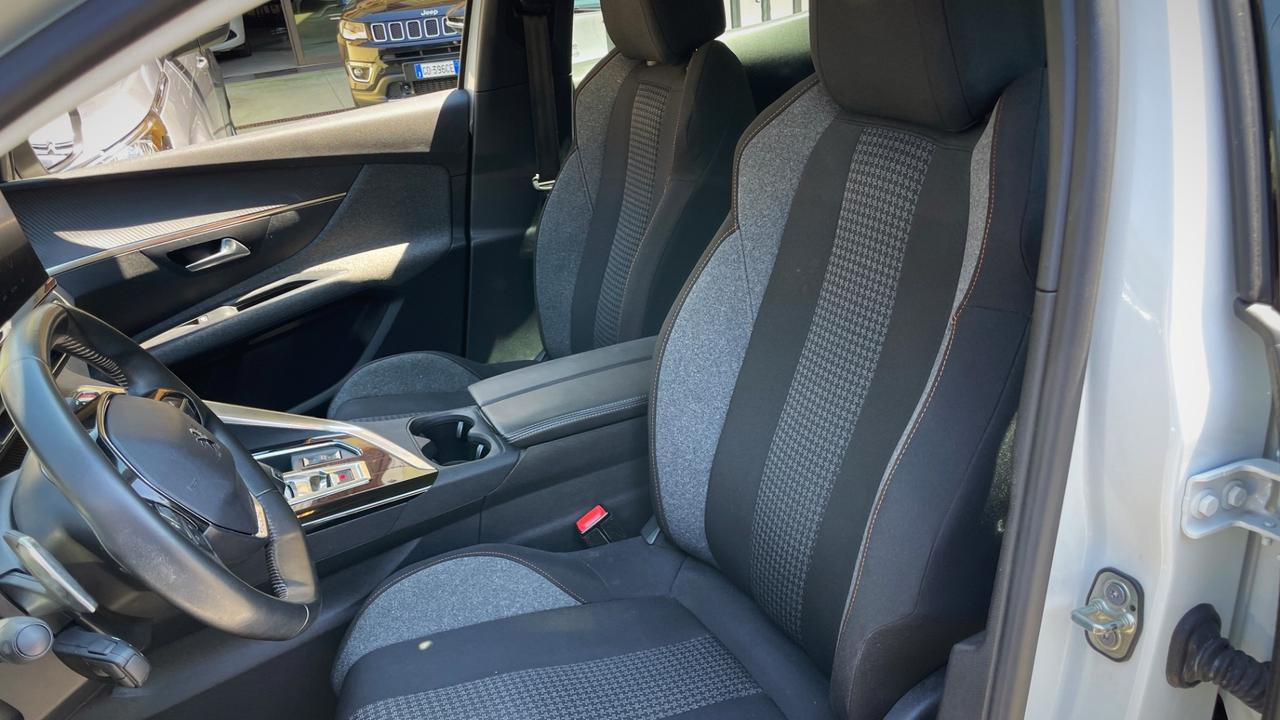 Peugeot 3008 1.5 Hdi Business EAT8 - 12/2020