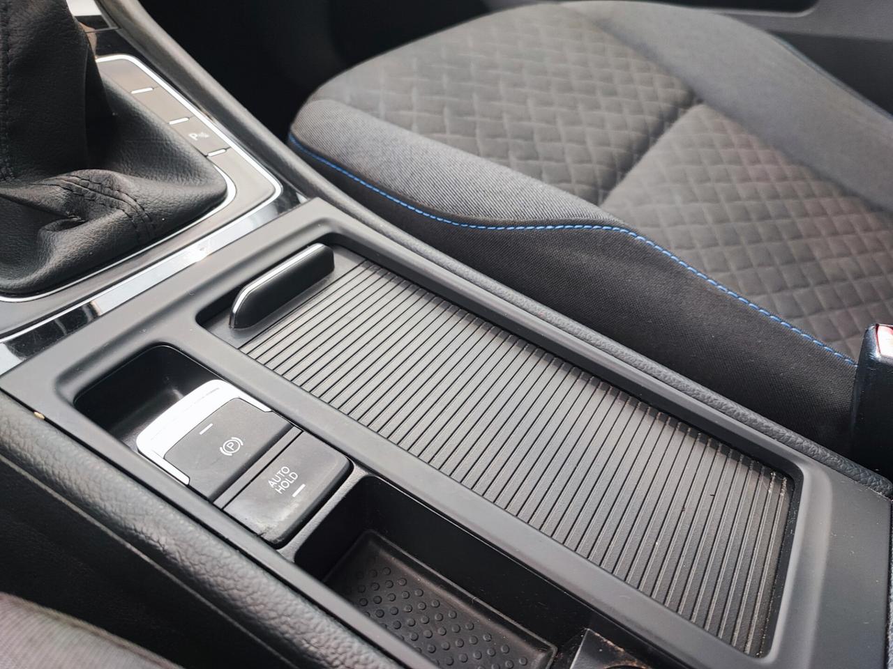 Volkswagen Golf 1.6 TDI 5p. Sport BlueMotion Technology