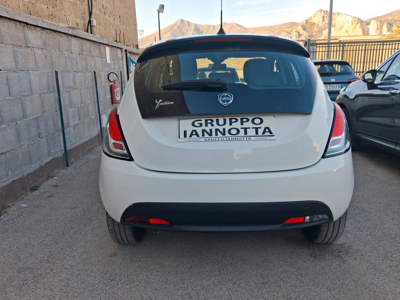 Lancia Ypsilon 1.0 FireFly 5 porte S&S Hybrid