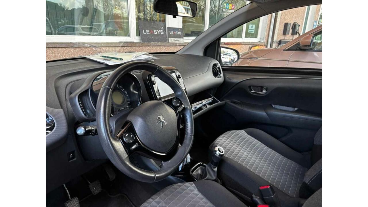 Peugeot 108 VTi 72 S&S 5 porte Allure