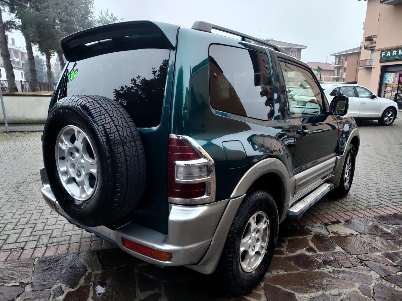 Mitsubishi Pajero 3.2 16V DI-D 3p. GLS1