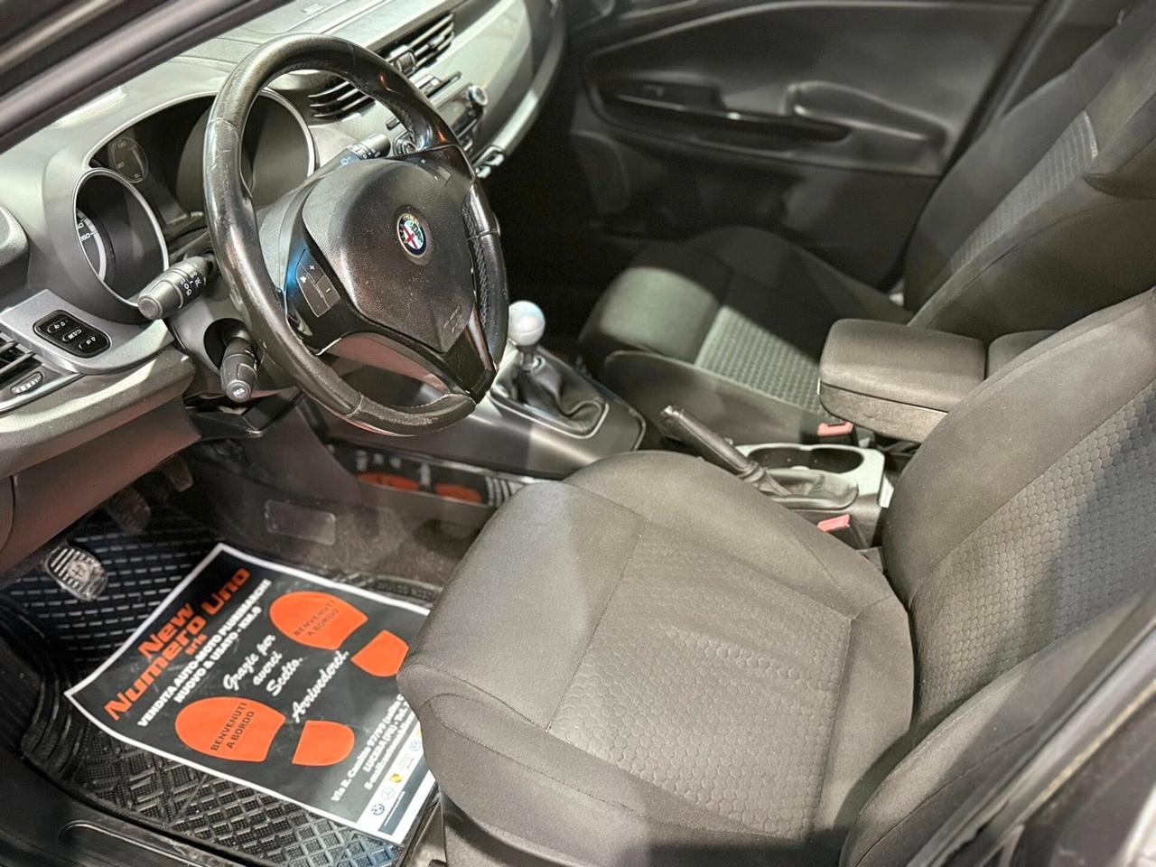 Alfa Romeo Giulietta 1.6 Mjt 105cv Distinctive 2013