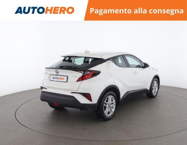 TOYOTA C-HR 1.8 Hybrid E-CVT Business