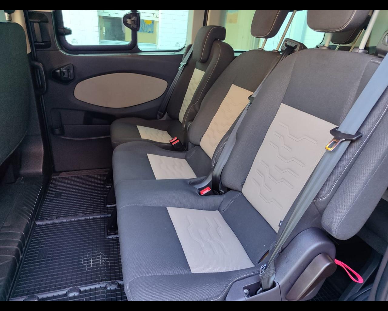 FORD Tourneo Custom 310 2.0 TDCi 130CV PC T