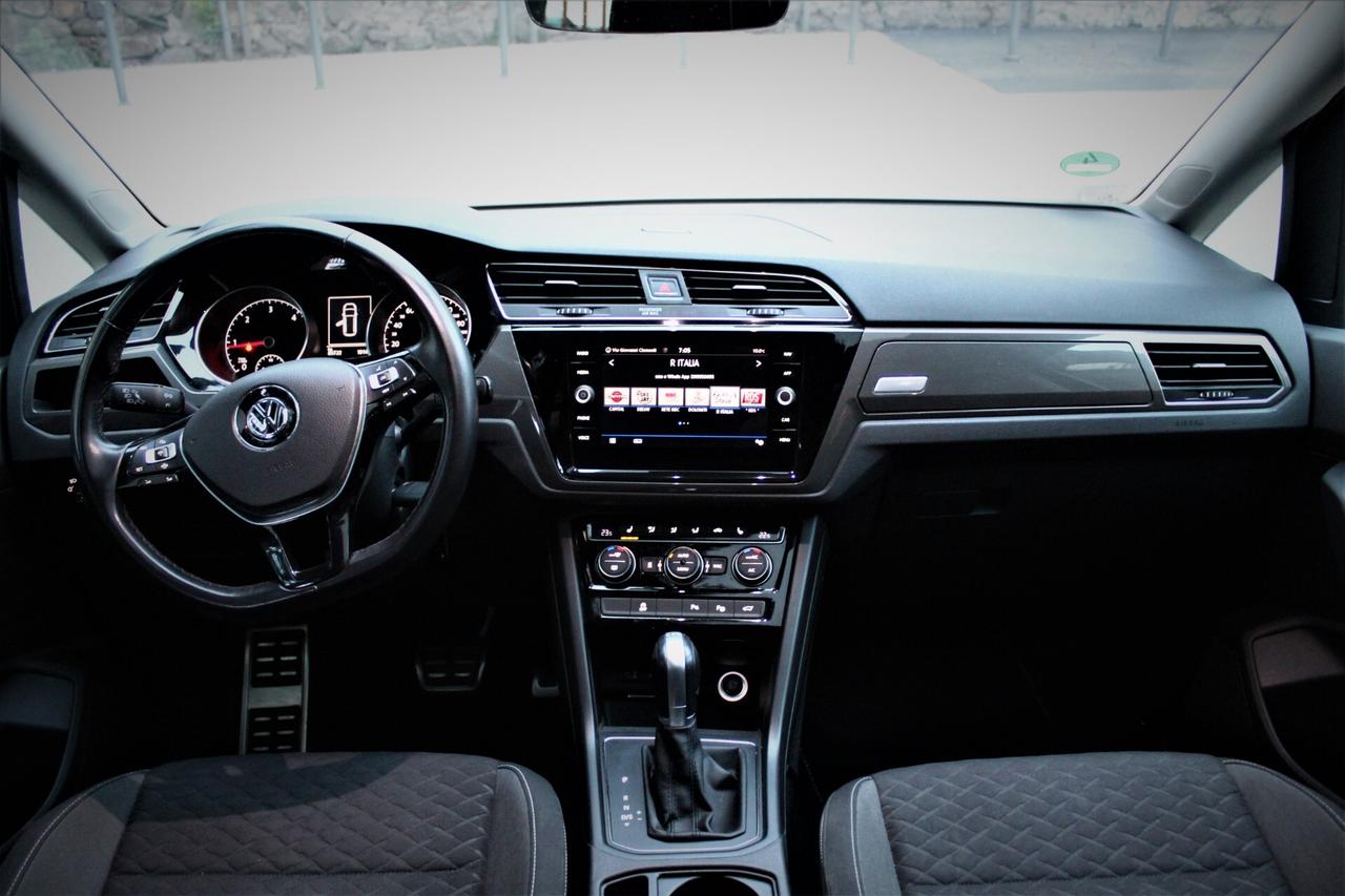 VW Touran 1.6 TDI 115 CV SCR DSG Highline 7 posti