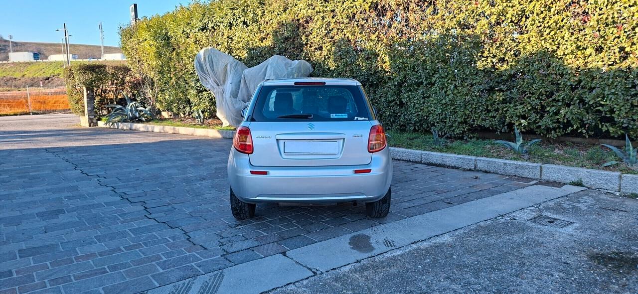 SUZUKI 1.6 SX 4 CON GPL GARANZIA 12 MESI