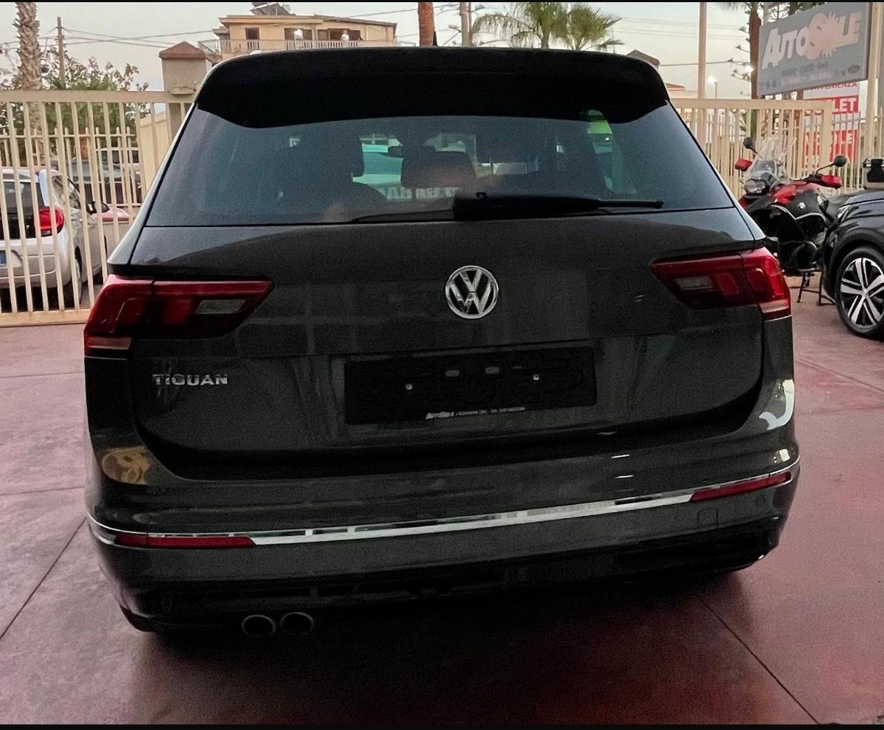 Volkswagen Tiguan tdi 150 cv r-line