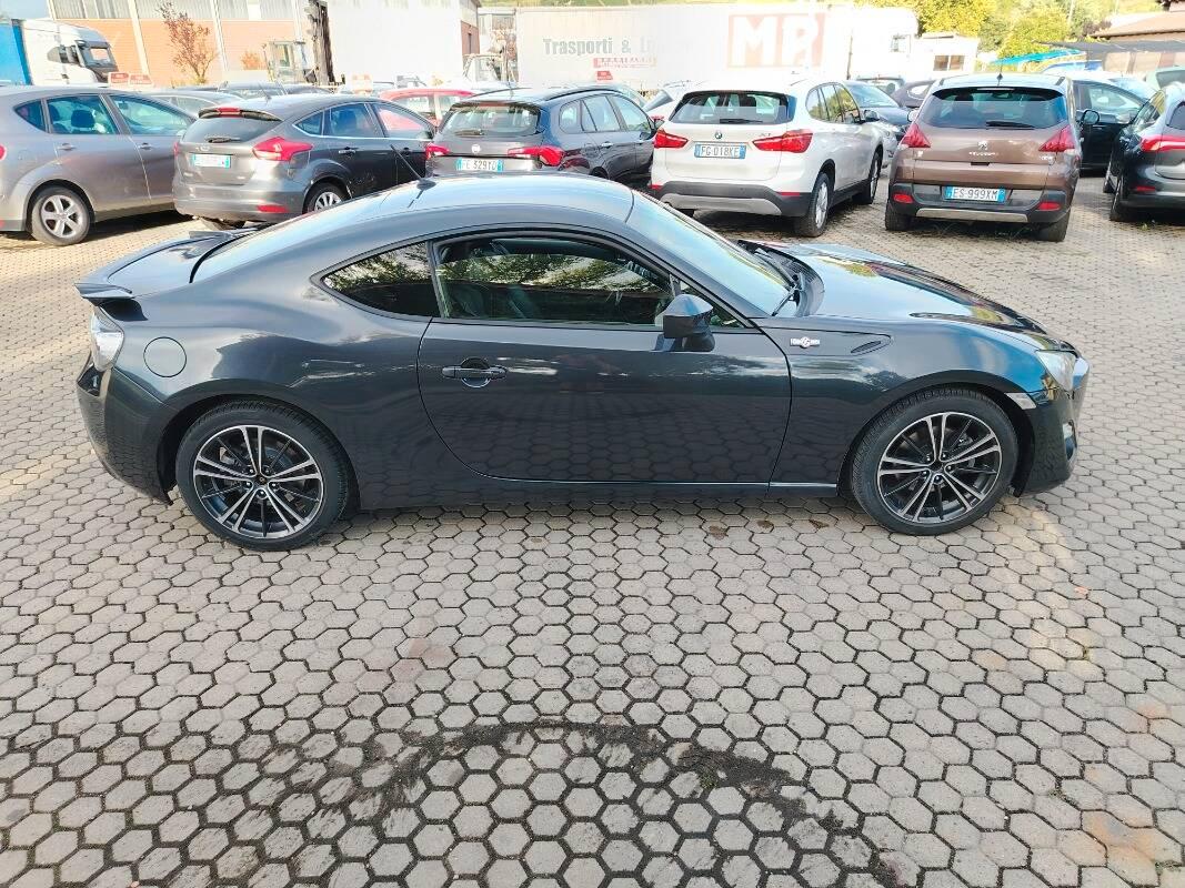 Toyota GT86 MOTORE NUOVO FATT. TOYOTA