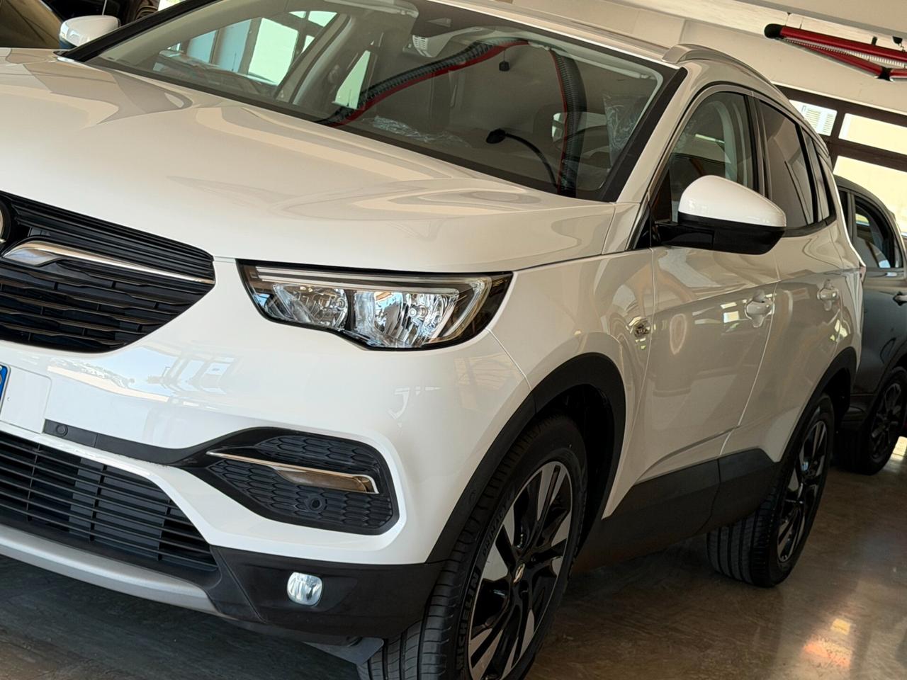 Opel Grandland X 1.5 ECOTEC D 130 cv. INNOVATION (KM 0)