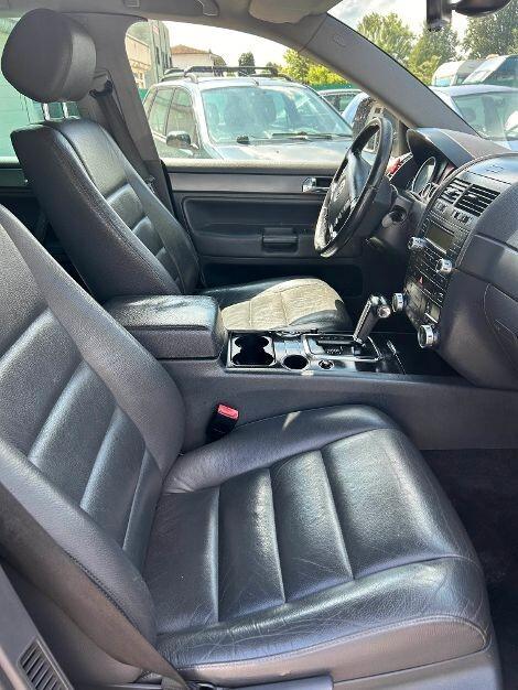Volkswagen Touareg 3.0/240CV V6 TDI DPF tip.