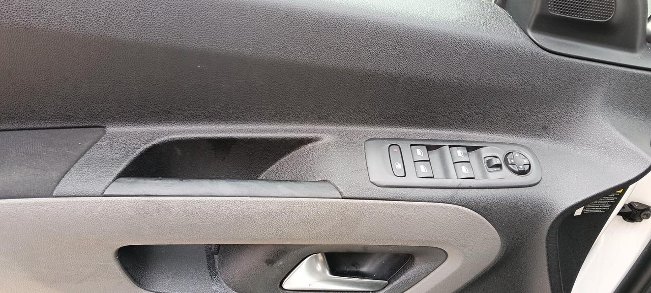 Peugeot Rifter BlueHDi 75 Allure Standard