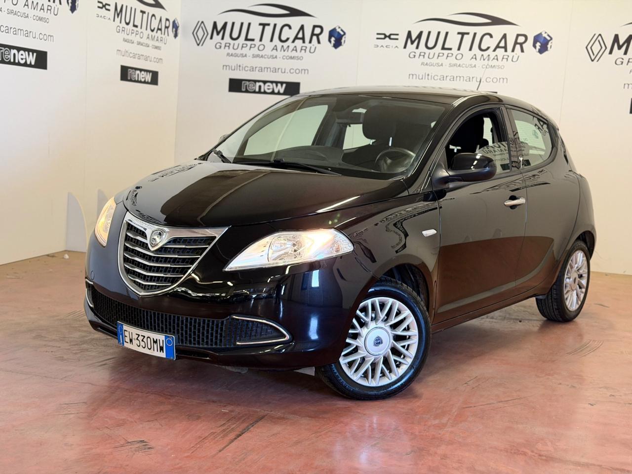 Lancia Ypsilon 1.2 69 CV 5 porte S&S Gold