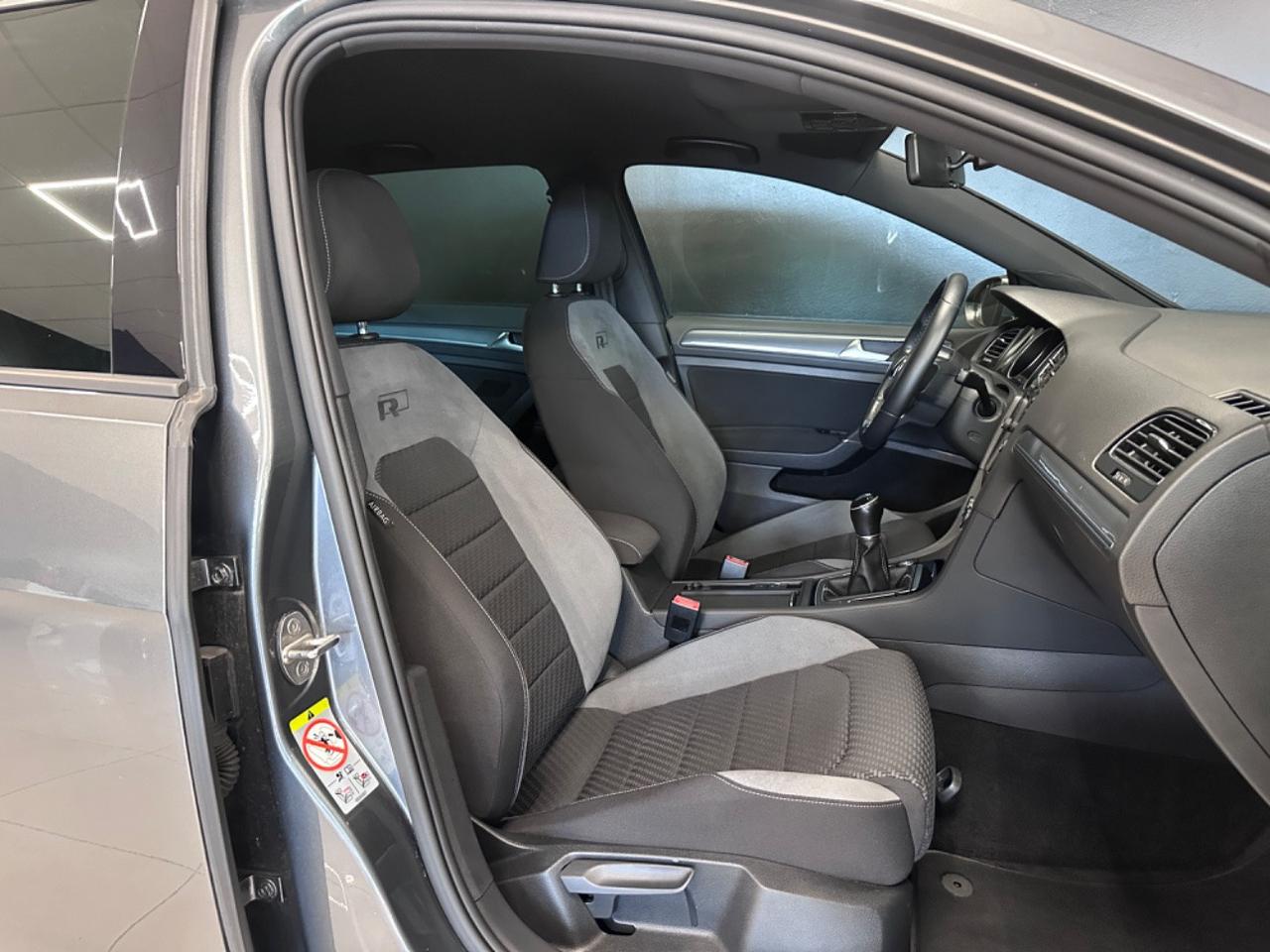Volkswagen Golf 5 Porte Golf 5p 1.6 tdi Highline 115cv