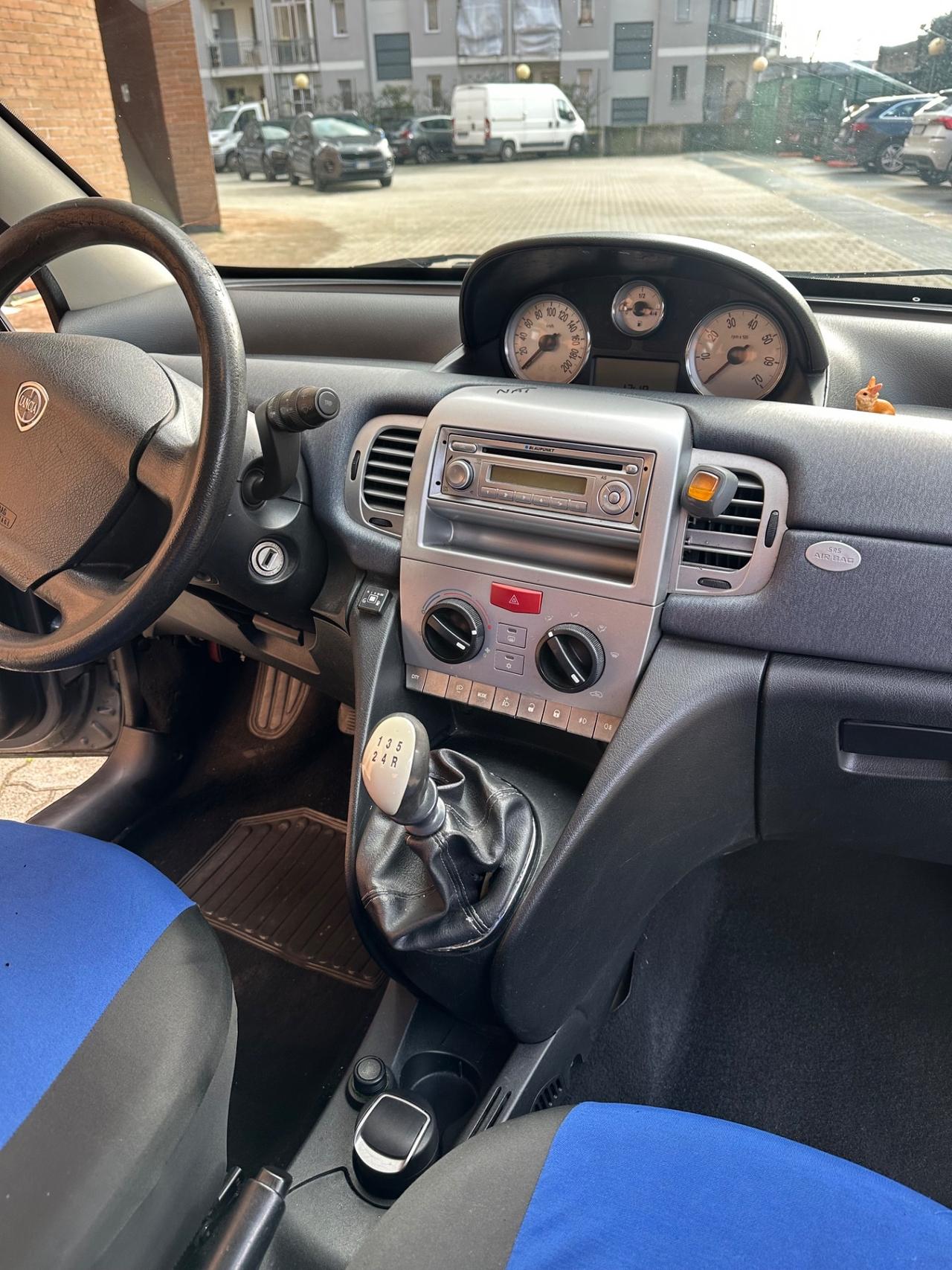 Lancia Ypsilon 1.4 Platino Ecochic GPL