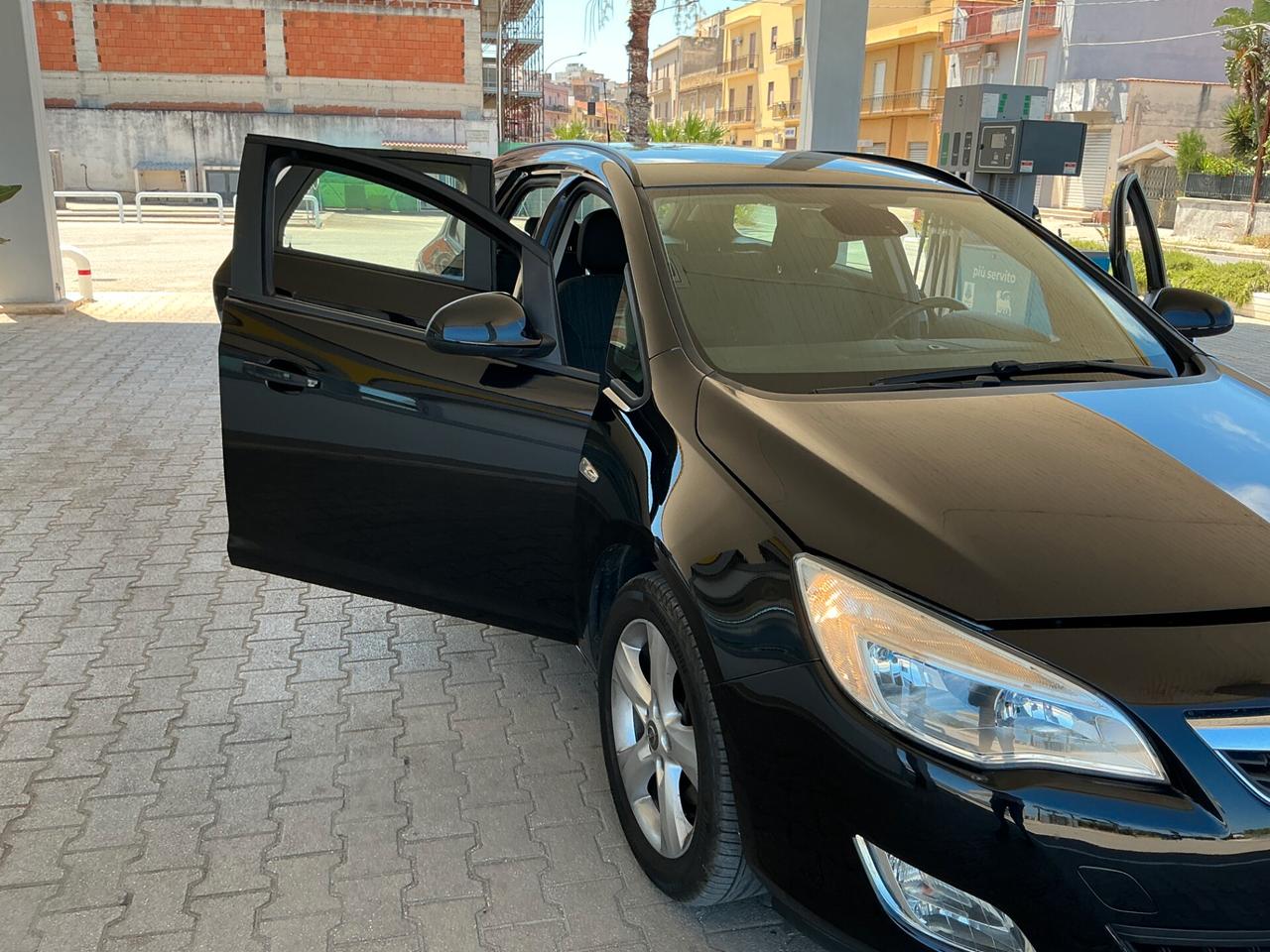 Opel Astra 1.7 CDTI 110CV Sports Tourer Elective