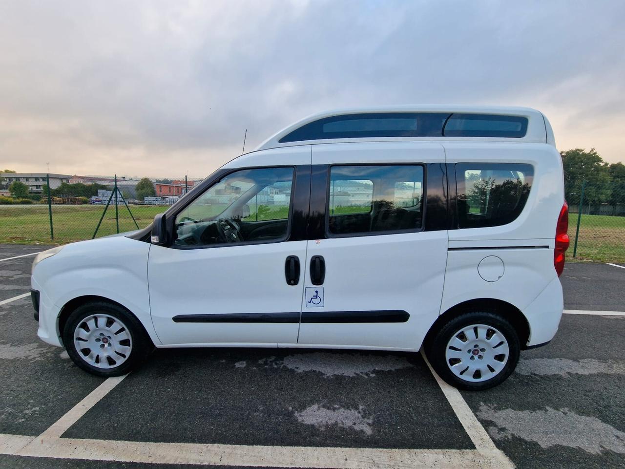 Fiat Doblo 1.6 MJT 16V tetto alto, traporto disabili - 2011