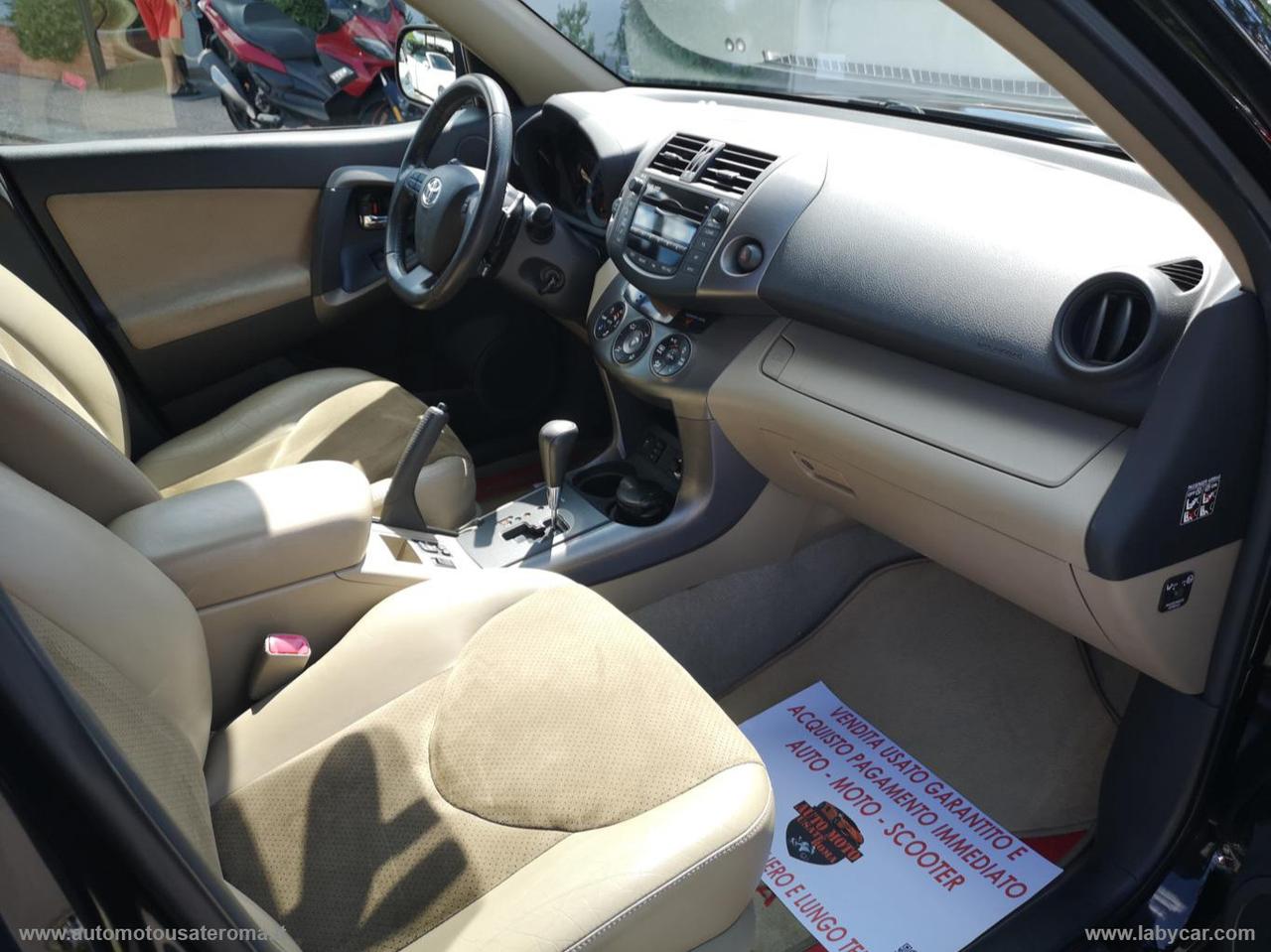 TOYOTA RAV4 Crossover 2.2 D-Cat A/T 150 CV STYLE OFFERTA PROMO WEB