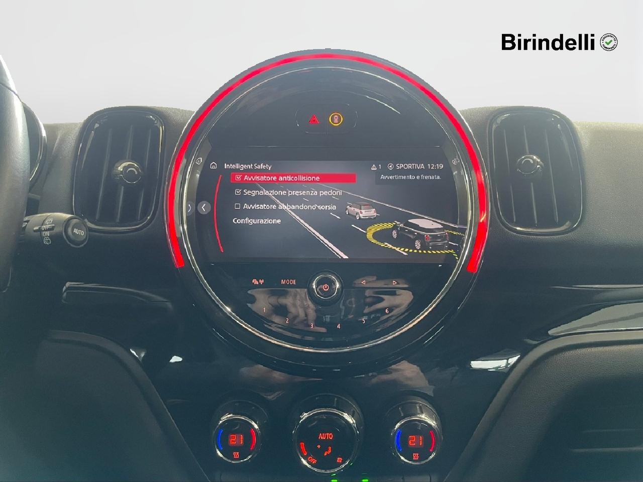 MINI Mini Countrym.(F60) - Mini 2.0 Cooper D Essential Countryman