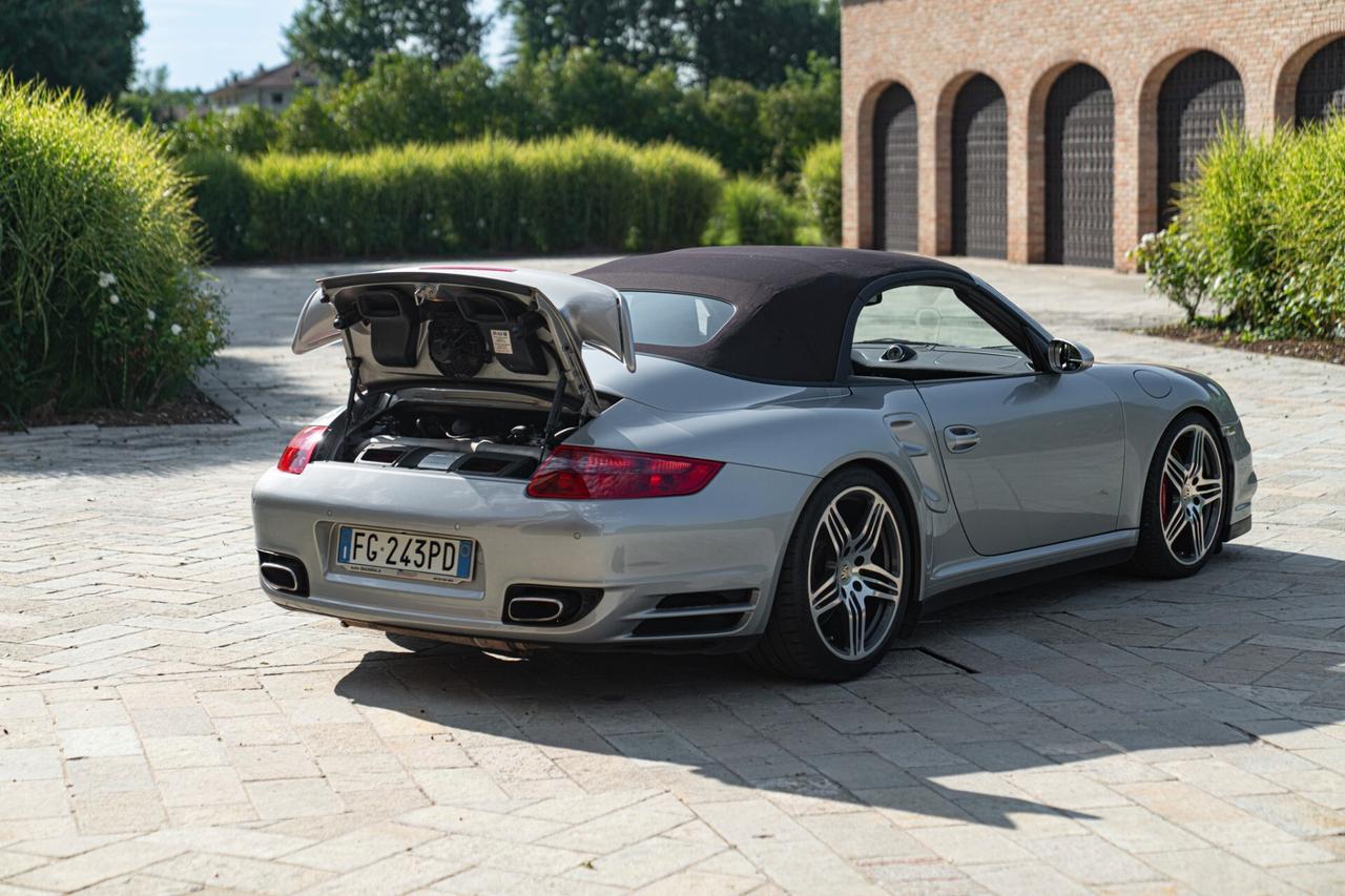 Porsche 997 (911) TURBO CABRIOLET TIPTRONIC - RDS01529