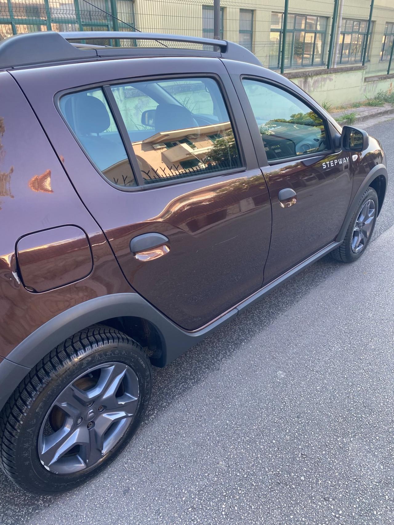 Dacia Sandero 1.0 GPL Anno 2018 Full Navi