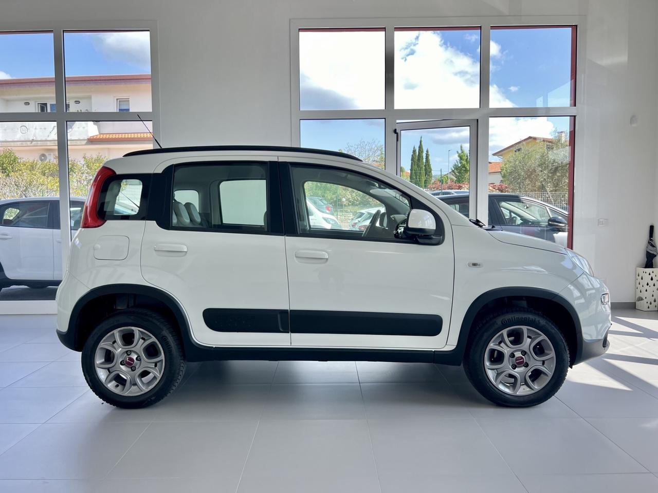 FIAT PANDA 1.3. MJT 75 CV - 2015