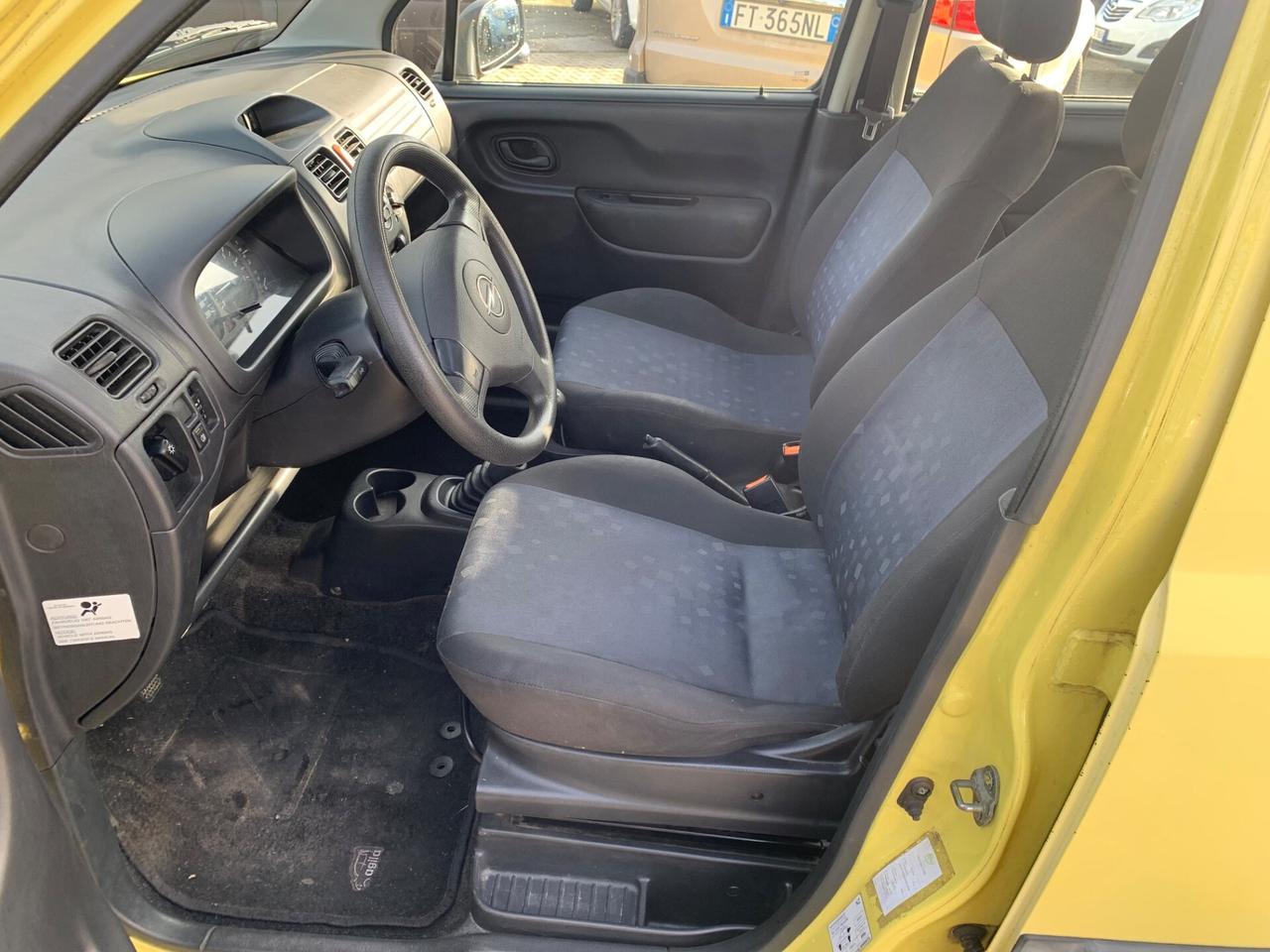 Opel Agila 1.0 12V Club con frizione nuova