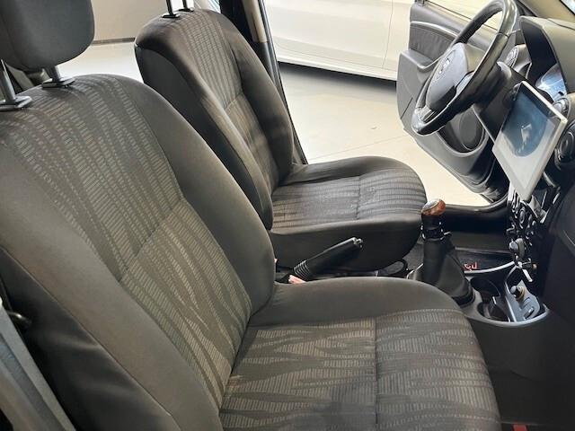 Dacia Duster 1.6 110CV 4x2 Lauréate